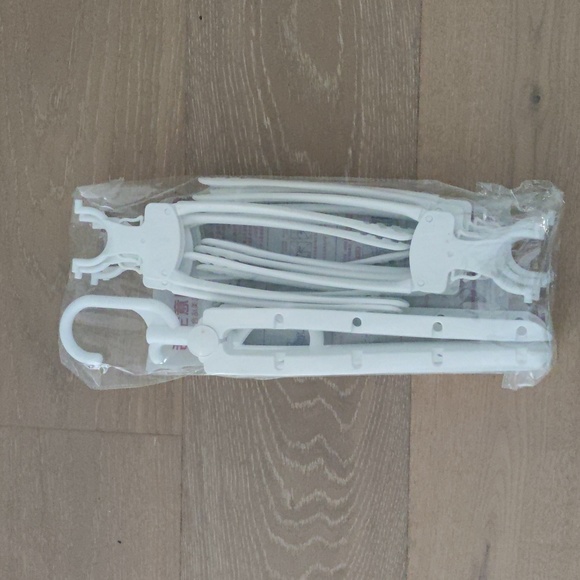Foldable magic multi clothes hangers - Picture 4 of 5